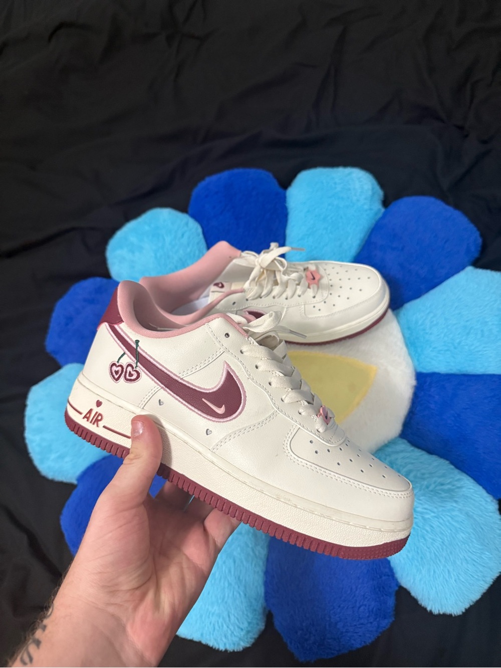 Air Force 1 Valentine’s Day size 7.5 women